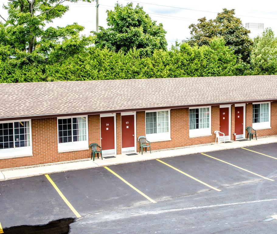 Cedar Lodge Motel Goderich Buitenkant foto